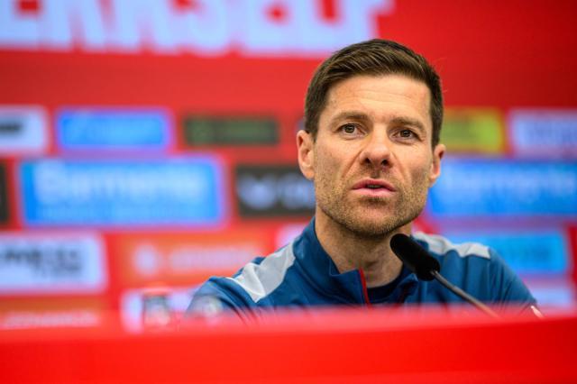 开云APP下载-阿隆索：周六提前加冕？我更愿意在球场上庆祝夺冠